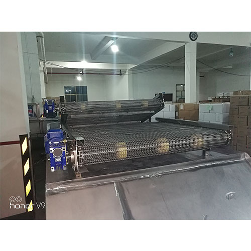 網(wǎng)帶輸送機(jī)